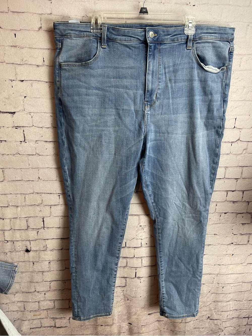 American Eagle Outfitters size 22 super hi rise Jegging